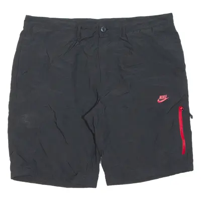 NIKE Mesh Lining Mens Sports Shorts Black L W36