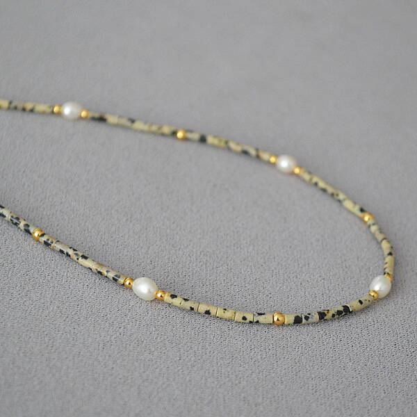 Vintage Cow Patterned Stone Pearl Necklace - Unique