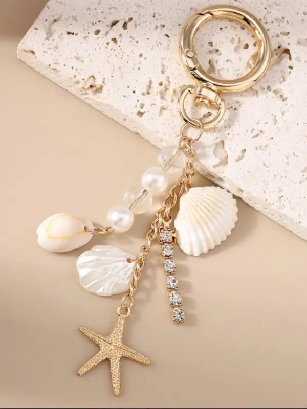 Cute Shell & Faux Pearl Decor Keychain, Fashionable Keychain for Women & Girls, Trendy All-match & Exquisite Keychain for Bir...