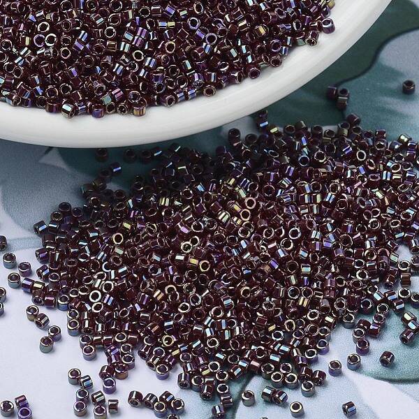 MIYUKI Delica Beads