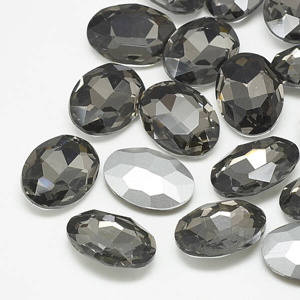 Pointed Back Glass Rhinestone Cabochons
