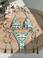 Two-Piece Set Women's Green Paisley Print Contrast Binding Halter Triangle Bikinis Sets, Casual Tie Back Backless Swim Top &...