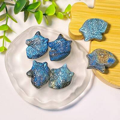 Natural Labradorite Carved Healing Wolf Head Figurines