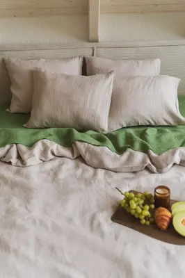 Linen pillowcase in Cream | Size: US Queen