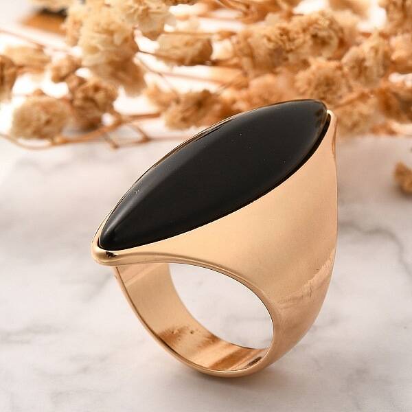 Resin Horse Eye Finger Rings