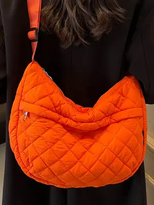 Women's Solid Color Quilted Tote Bag, Fashionable Large Capacity Lightweight Shoulder Bag, Casual Trendy Versatile Commuter B...