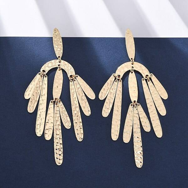 Zinc Alloy Oval Chandelier Earrings
