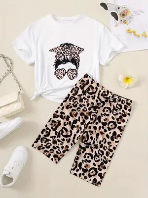 Girl's Cartoon Face Print Tee & Leopard Print Pants Two-Piece Set, Casual Short Sleeve Round Neck T-Shirt & Trousers for Summ...