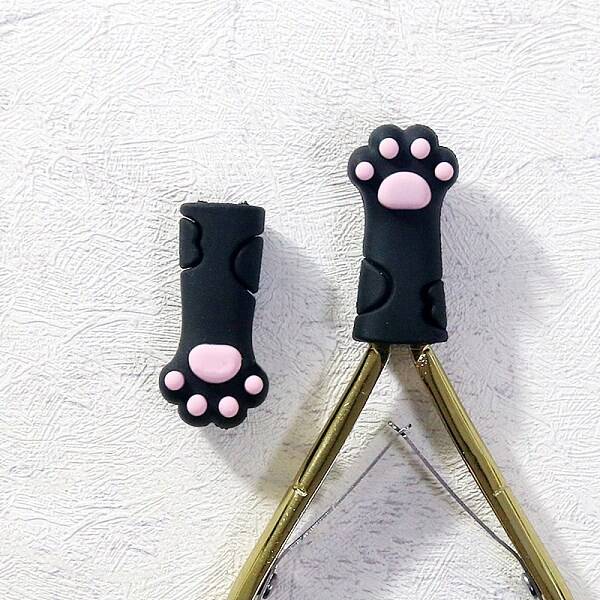 Bear Paw Print Silicone Nail Art Cuticle Nipper Protective Cover