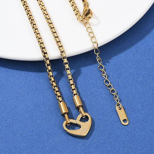 Mother's Day 304 Stainless Steel Mom Heart Pendant Necklaces for Women