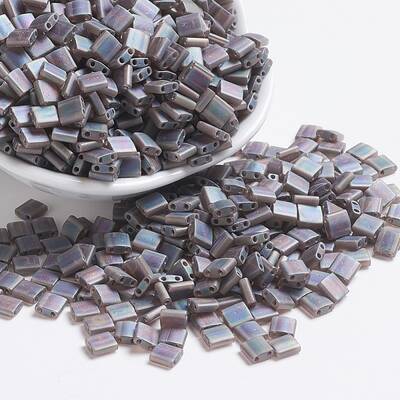 MIYUKI TILA Beads
