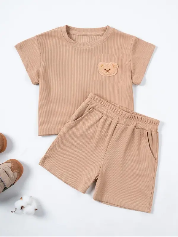 Two-Piece Set Toddler Boy's Letter Print Short Sleeve Tee & Elastic Waist Shorts, Casual Round Neck T-shirt & Shorts for Summ...