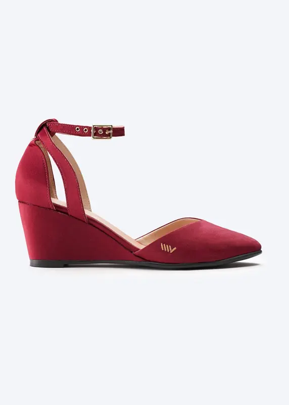 Garda Silk Wedges | Color: Burgundy | Size: 9