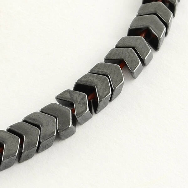 Non-magnetic Synthetic Hematite Bead Strands