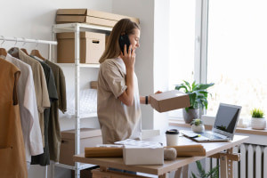 Product and Service Bundling to Maximise Profits