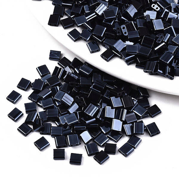 2-Hole Glass Seed Beads