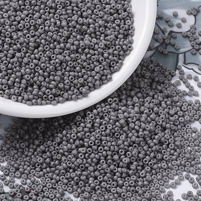 MIYUKI Round Rocailles Beads