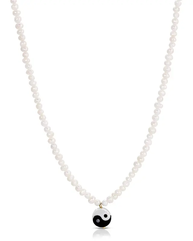 Yin Yang Pearl Necklace | Metal Color: Gold