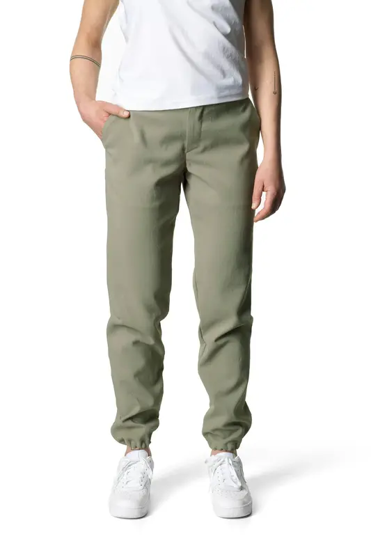 W's Aerial Pants | Color: In Between Green | Size: L