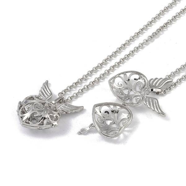 Brass Rhinestone Pendant Necklaces