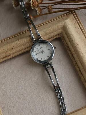 Mini Vintage Watch