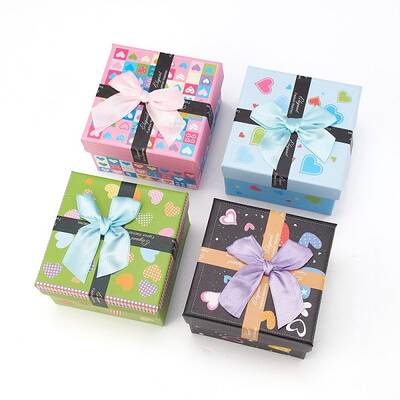 Heart Pattern Cardboard Jewelry Boxes