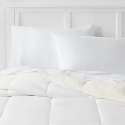 Room Essentials Faux Shearling Reversible Comforter Sherpa