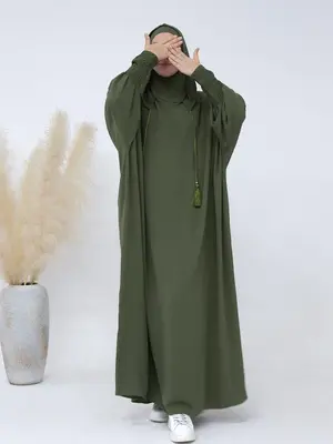 Women's Solid Color Shirred Batwing Sleeve Tassel Drawstring Hooded Dress, Casual Long Sleeve Long Dress for Fall & Winter,...