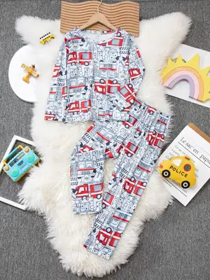 Boys 2-Piece Cartoon Fire Truck Print Pajama Set, Autumn Long Sleeve Round Neck Top and Pants, Cozy Sleepwear for Kids