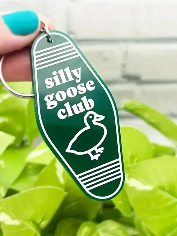 Summer Unisex Cute Letters & Goose Graphic Keychain for Bags, Trendy Creative Novelty Key Fob & Key Holder for Car Keychain, ...