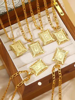 Fashion Letter Metal Textured Pendant Necklace, Stainless Steel Jewelry for Party, Daily Clothing Decor, Trendy All-match & E...