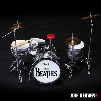 Fab Four Classic Oyster Miniature Drum Kit 1:4 Scale Replica Collectible