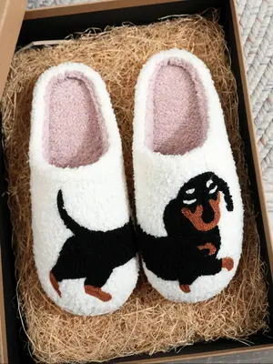 Women's Cartoon Dog Print Plush Slippers, 1 Pair Casual Soft Comfortable Non-slip Soft Home Slippers, Warm Slippers for Indoo...