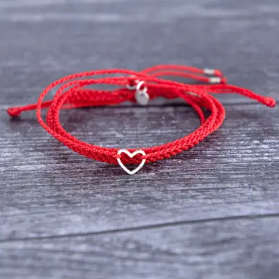 The Red String & Heart Bracelet