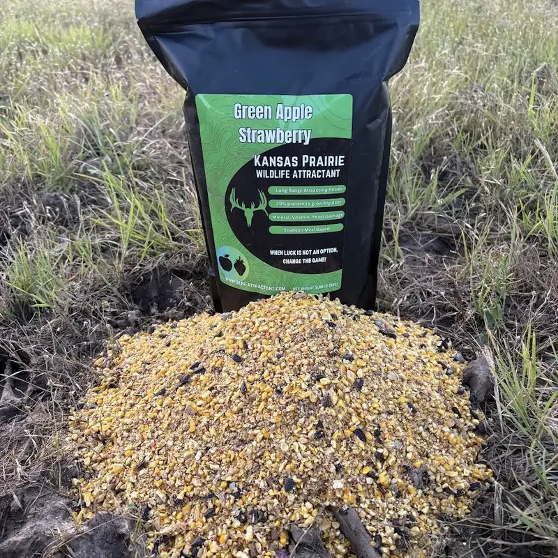 Green apple strawberry attractant