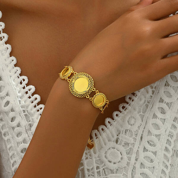 Elegant Brass Hollow Carved Gold Coin Ladies Link Chain Bracelets for Women