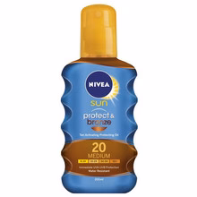Nivea Protective and tanning sun oil SPF 20 bottle of 200 ml