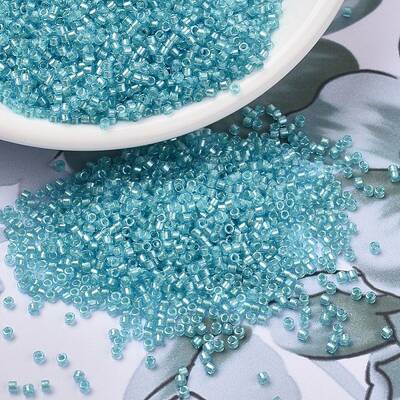 MIYUKI Delica Beads