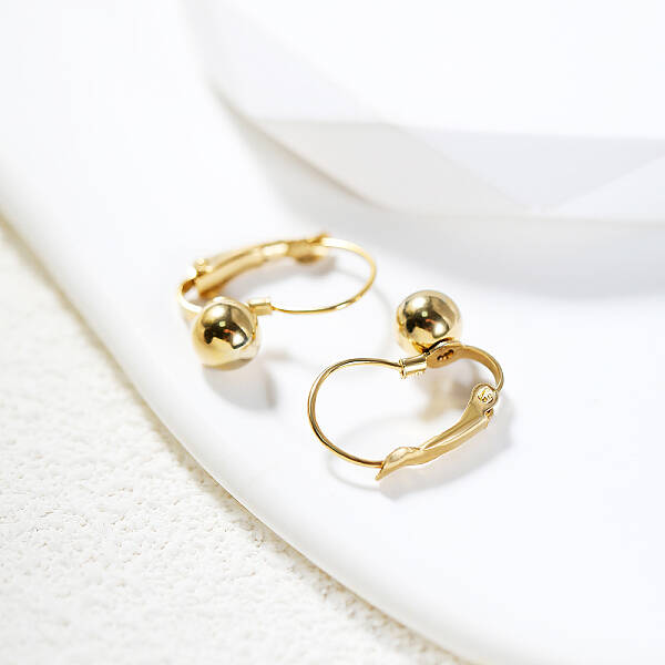 Fashionable Classic Gold Plated Earrings for Women with High-end Style