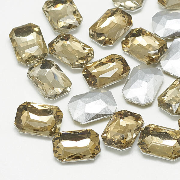 Pointed Back Glass Rhinestone Cabochons