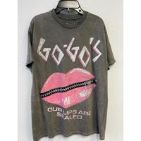GO GO's Our Lips T-Shirt - Officially Licensed - Female Rock Band 1970s Music - Women's Top - Womenswear YPT Funny Graphic Te...