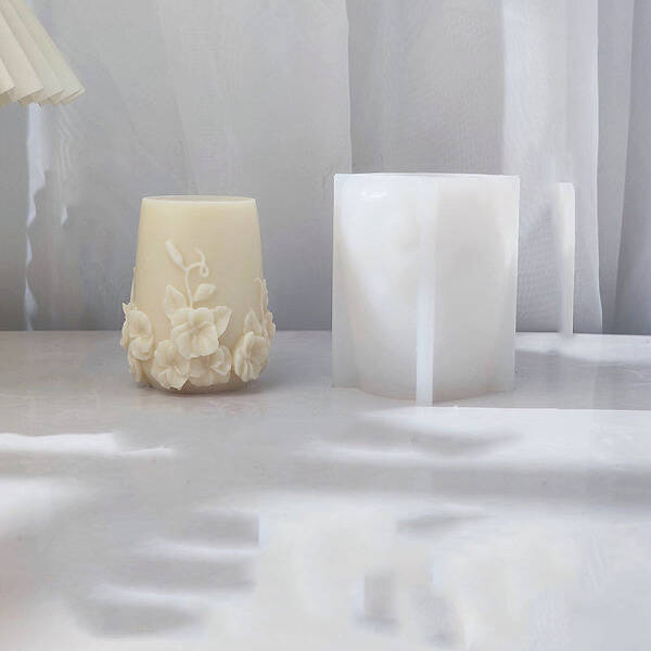 DIY Jar with Flower Shape Silicone Candle Molds