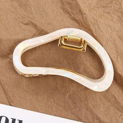Hollow Cloud Alloy & Cellulose Acetate Claw Hair Clips