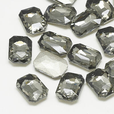 Pointed Back Glass Rhinestone Cabochons