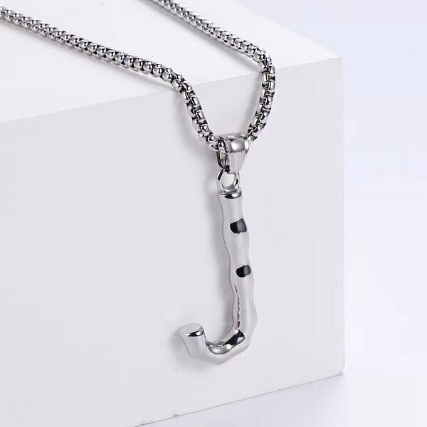 3Pcs Stainless Steel Textured Letter Pendant Box Chain Necklaces