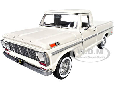 1969 Ford F-100 Pickup Truck Cream Timeless Legends Series 1/24 Diecast Model Car by Motormax