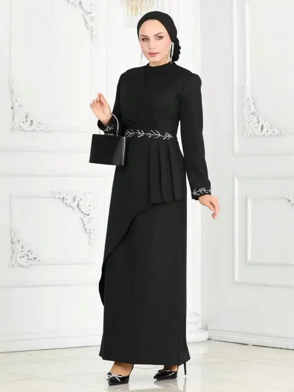Women's Elegant Loose-Fit Abaya Dress, Woven Fabric, Round Neckline, Rhinestone Embellished, All-Season Wear, Arabic Fashion