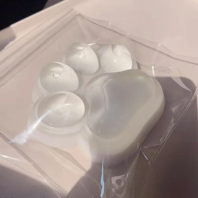 【2025 New】Handmade Taba Squishy Big Cat Paw Silicone Squeeze Toys for Stress Relief, 5 X-Large Size Cat Paw Giant Paw S...