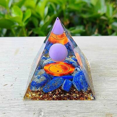 Orgonite Pyramid Resin Energy Generators