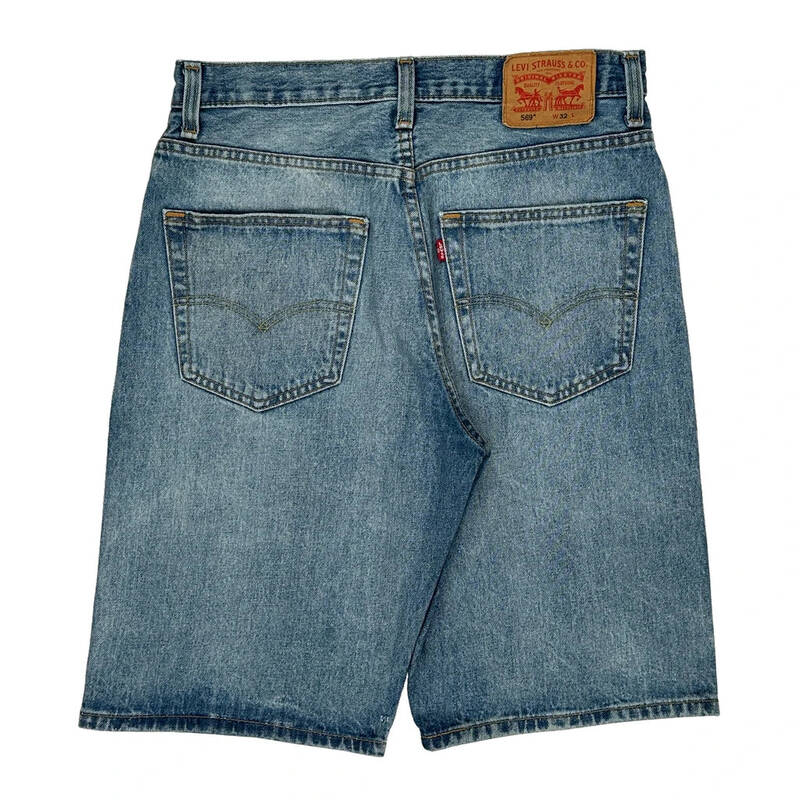 569 Levis Baggy Denim Shorts - 32W 11L Light Wash Denim